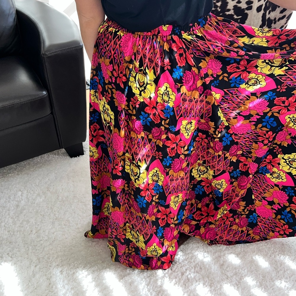 Christian Siriano Skirt - Picture 2 of 4